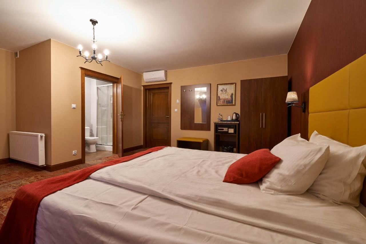 Hotel Dwor Galicja Stalowa Wola Exteriér fotografie