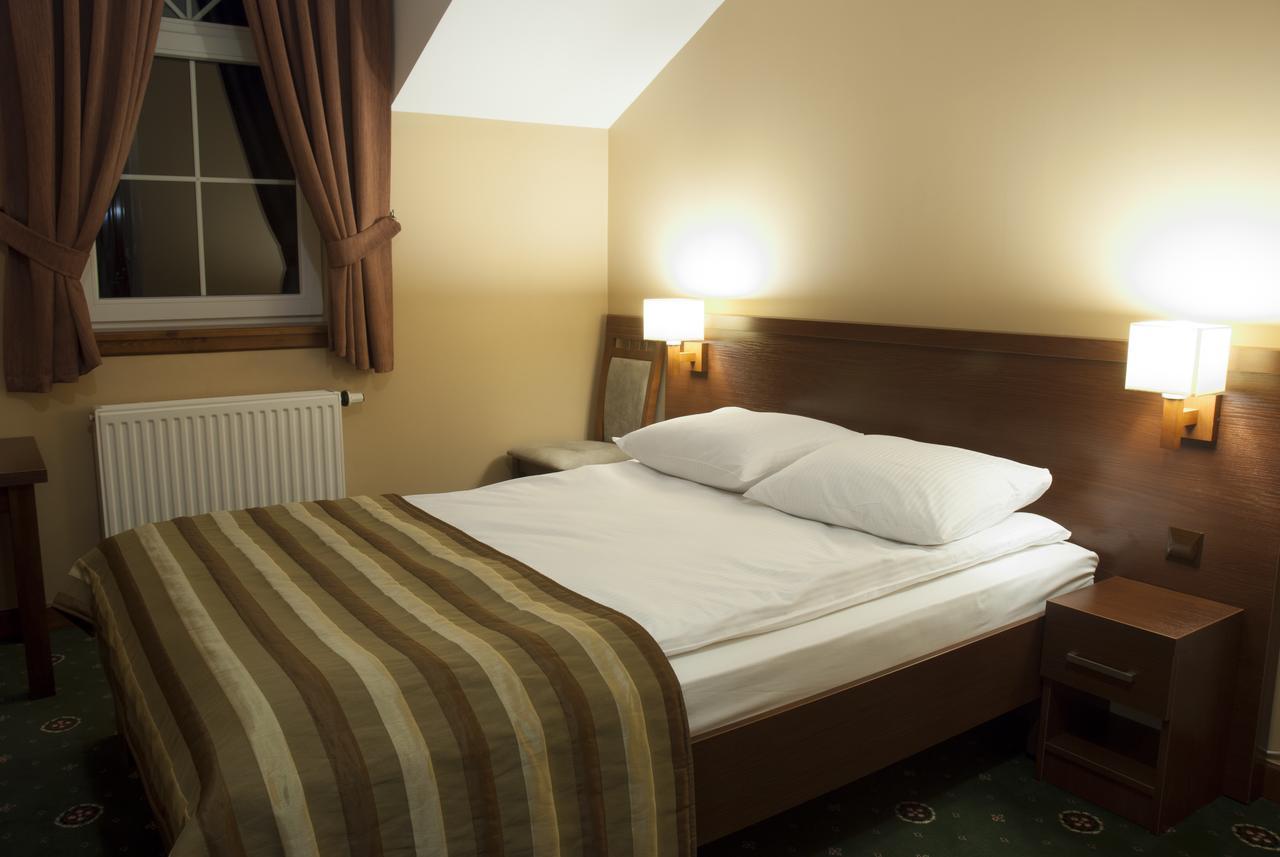Hotel Dwor Galicja Stalowa Wola Exteriér fotografie
