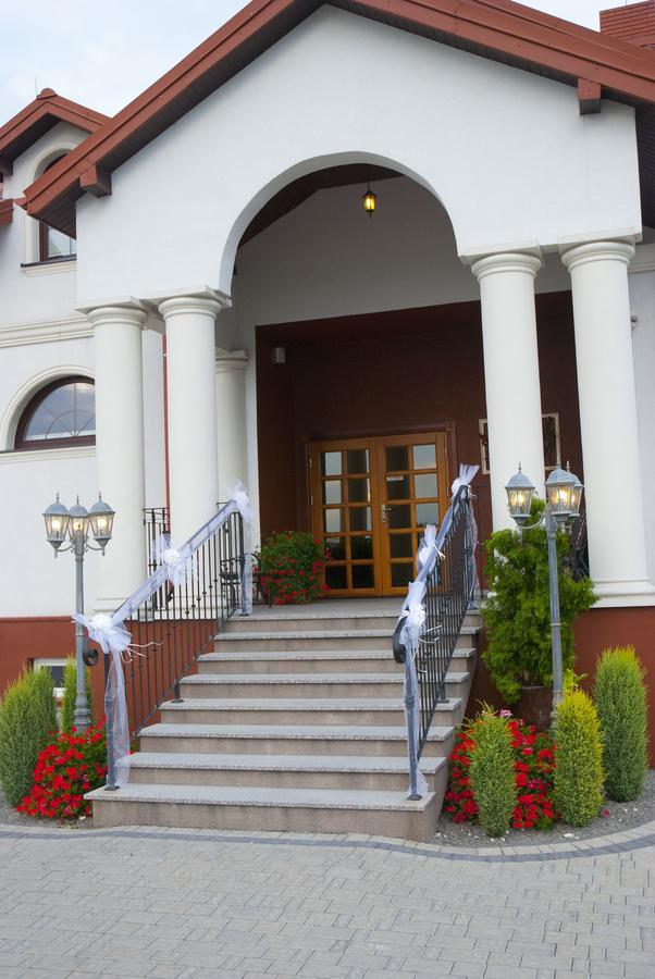 Hotel Dwor Galicja Stalowa Wola Exteriér fotografie